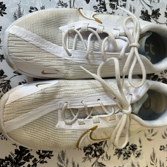 Nike Women’s React Metcon Turbo Size 9 - Picture 7 of 9